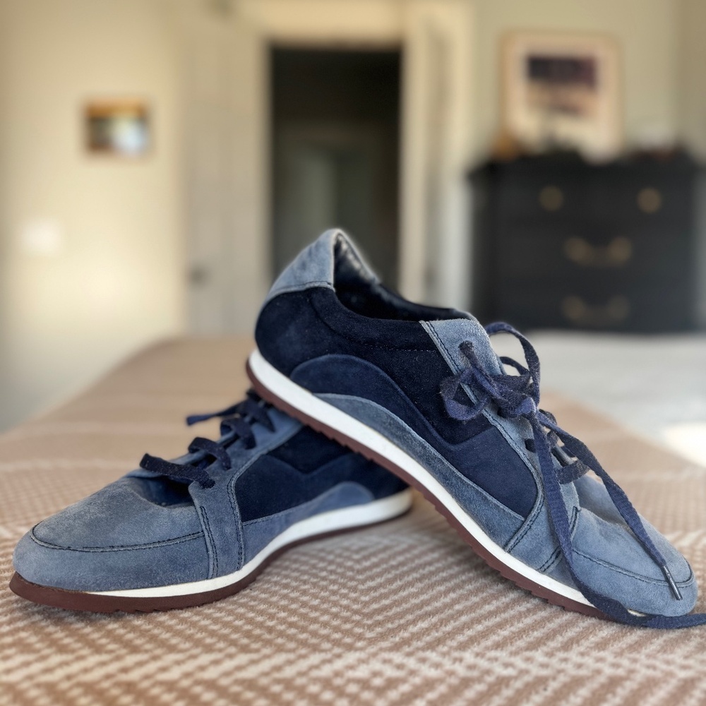 LORO PIANA Ladies Deluxe Brand Suede Purple Sneakers Size 39